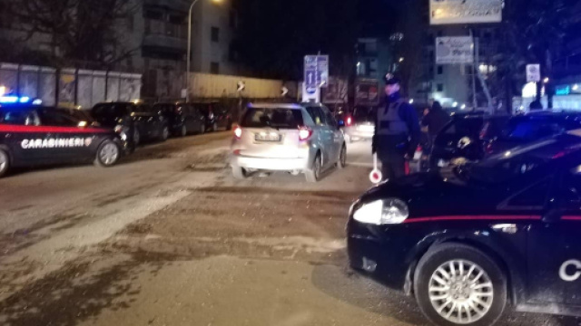 Bergamo: carabiniere 41enne muore travolto da un'auto al posto di blocco