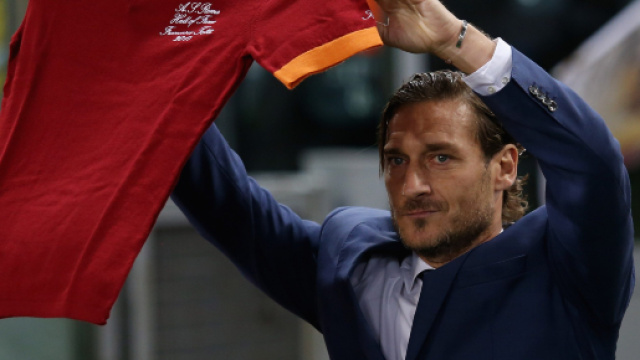 La conferenza stampa d'addio di Francesco Totti alla Roma