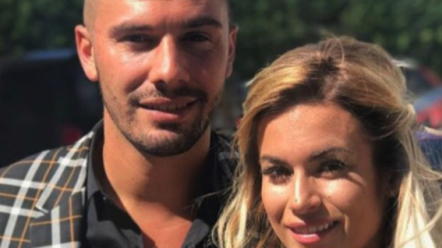 Carla Moreau enceinte de Kevin Guedj ? Le couple s&egrave;me le doute ... - voici.fr