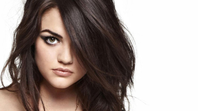Tagli di capelli: la chioma di Lucy Hale nell'estate 2019