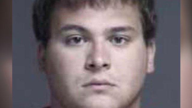 Usa, maestro violenta 28 alunne e ne molesta 88: arrestato
