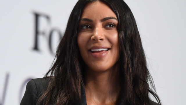Tagli di capelli: la choma di kim kardashian estate 2019