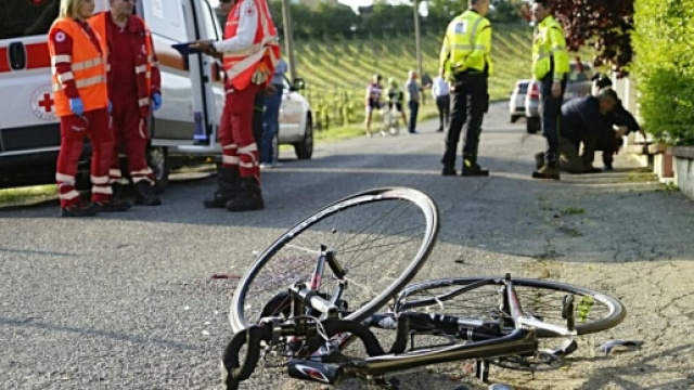 Calabria, 13enne cade dalla bici e si ferisce al capo. (foto di repertorio)