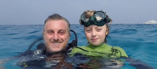 Menino de 11 anos curtia passeio em fam&iacute;lia quando se acidentou. (Reprodu&ccedil;&atilde;o/Instagram/@lucianohuck)