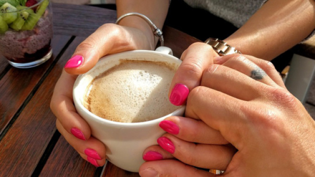 L'Oroscopo dal 24 al 30 giugno: proposte per Gemelli, Cancro dubbioso