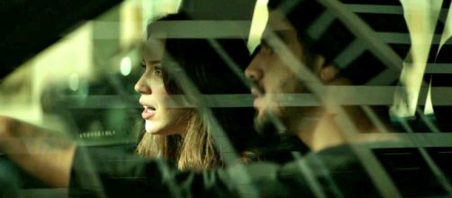 Fabiana pede ajuda de Rock para seguir Agno. (Divulga&ccedil;&atilde;o/TV Globo)