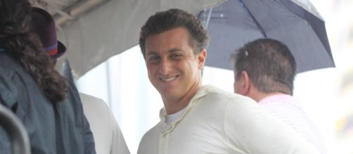 Filho de Luciano Huck sofreu um acidente enquanto praticava wakeboard. (Arquivo Blasting News)