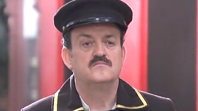 Una Vita, anticipazioni puntate italiane: Paquito viene sostituito da Cesareo