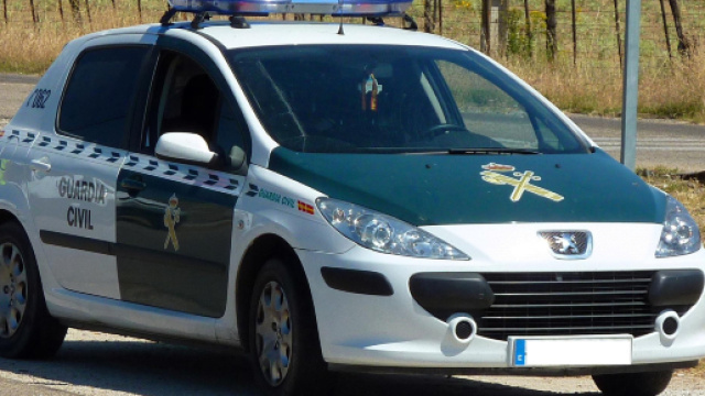 Spagna, donna aggredita e violentata su una spiaggia di nudisti vicino Valencia: 5 arresti
