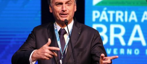 Presidente Jair Bolsonaro recua na decis&atilde;o do decreto de porte de armas de fogo. (Arquivo Blasting News)