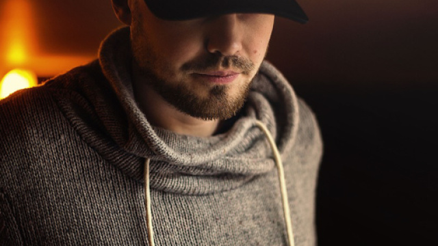 Gu&egrave; Pequeno si racconta a Vanity Fair