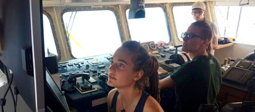 La mujer que desaf&iacute;a a Salvini, Carola Rackete