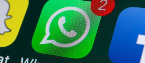 WhatsApp homescreen - Google Images API