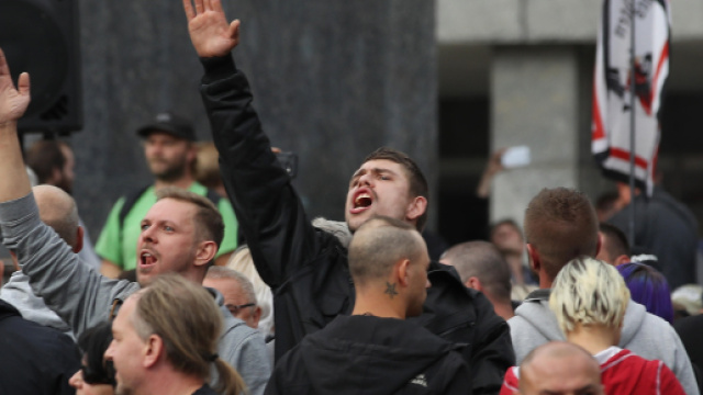 Germania, l'allarme dei servizi: 'C'&egrave; una forte crescita dell'estremismo di destra'