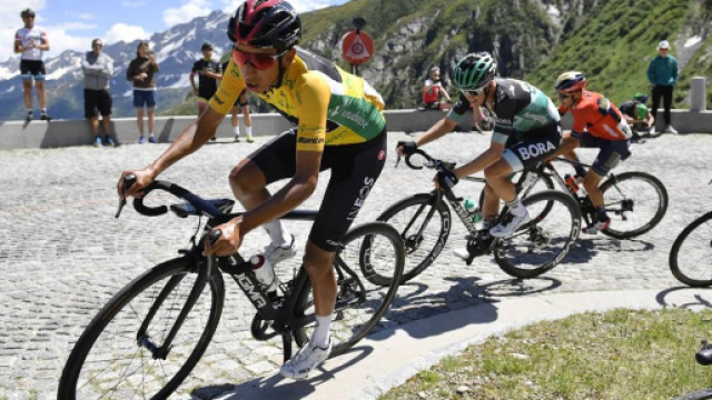 Egan Bernal, per Alberto Contador &egrave; 'il chiaro favorito del Tour de France'
