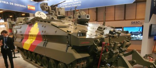 El prototipo de veh&iacute;culo de zapadores "Castor", estrella principal de la FEINDEF.