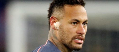 Pai de Neymar n&atilde;o quer crime de estupro no curr&iacute;culo do filho. (Arquivo Blasting News)