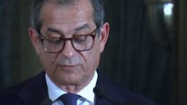 Il Ministro dell'Economia Tria detta le linee guida per il futuro.