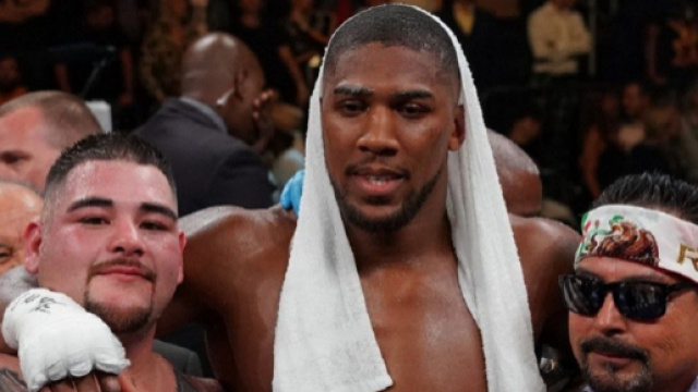 Ruiz vs Joshua: rematch tra novembre e dicembre, per Foreman 'Non &egrave; una buona idea'