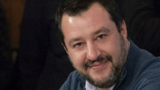 Matteo Salvini si scontra contro la sentenza del Tar di Firenze.