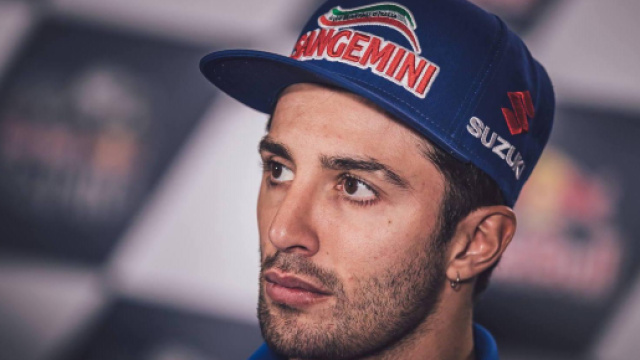 Andrea Iannone e Giulia De Lellis: potrebbero essere la nuova coppia dell&rsquo;estate.