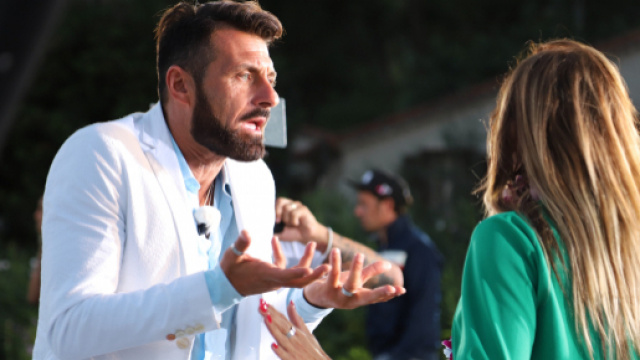Ursula Bennardo e Sossio Aruta forse in crisi.