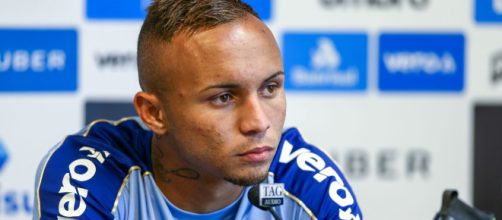 Partida contra o Bahia pode ser a &uacute;ltima de Everton pelo Gr&ecirc;mio. (Arquivo Blasting News)