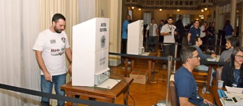 Fluminense pode trazer Thiago Silva de volta. (Arquivo/Blasting News)