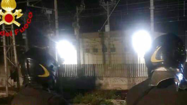 Brindisi, operaio al lavoro muore folgorato da un cavo elettrico.