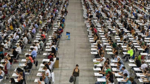 Usciti i primi Bandi del Concorso della Regione Campania per 10mila posti