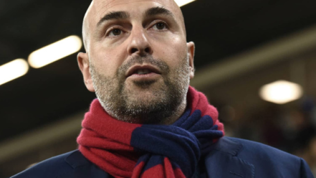 Calciomercato Cagliari: piacciono Defrel e Nandez.