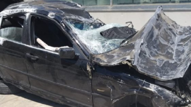 Selfie killer: i resti dell'auto dopo lo schianto fatale in autostrada all'altezza di Alcamo