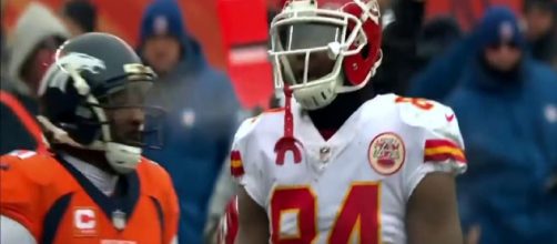 Demetrius Harris has been a lucky tight end [Image via Demetrius Harris/YouTube]