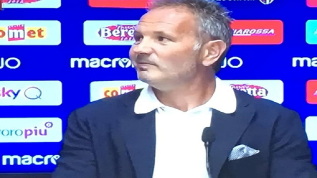 Sinisa Mihajlovic in conferenza stampa annuncia la malattia e tira una frecciata a Zazzaroni