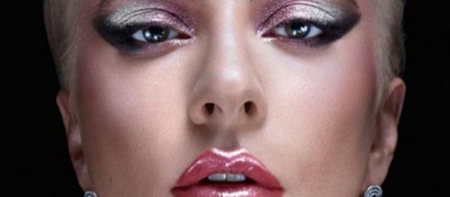 Lady Gaga libera pr&eacute;-vendas de marca pr&oacute;pria de cosm&eacute;ticos. (Reprodu&ccedil;&atilde;o/Instagram/@ladygaga)