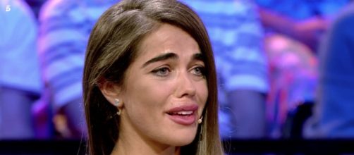 Violeta de &ldquo;Supervivientes&rdquo; admite &ldquo;rollos&rdquo; con jugadores de la Primera Divisi&oacute;n