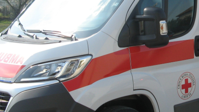 Napoli, dramma a San Gennaro Vesuviano: lancia la figlia di 16 mesi dal balcone di casa: lei &egrave; morta, lui &egrave; gravissimo