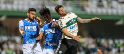 Times jogam em Coritiba. (Arquivo Blasting News)