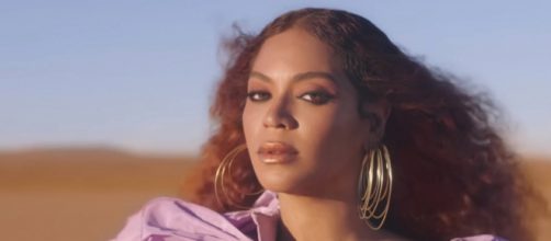 Beyonc&eacute; vai lan&ccedil;ar &aacute;lbum com m&uacute;sicas exclusivas do filme 'O Rei Le&atilde;o'. (Reprodu&ccedil;&atilde;o/ Youtube)