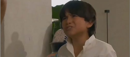 Marquinho ser&aacute; levado para um orfanato. (Reprodu&ccedil;&atilde;o/Televisa)