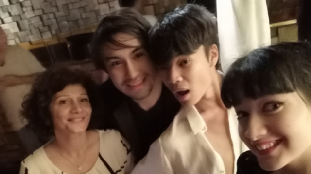 Entre deux d&eacute;fil&eacute;s le mannequin &eacute;tait au Silencio. Avec Marie Dp, Thomas Salles, le mannequin J&eacute;r&eacute;my Bellet et Daphn&eacute; Dp (de G &agrave; D).