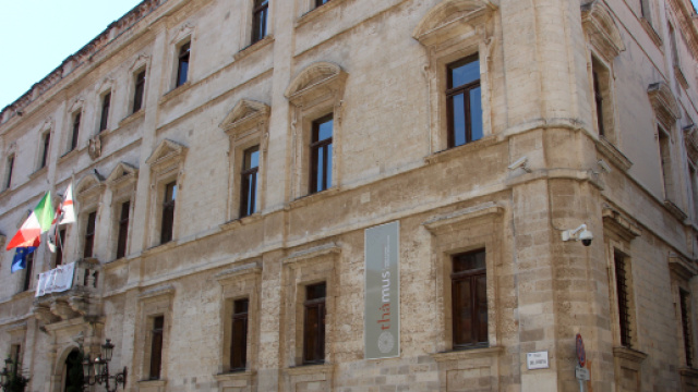 File:Sassari, palazzo ducale, 01.JPG - Wikimedia Commons - wikimedia.org