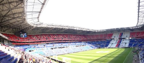 The Parc Olympique Lyonnais (photo: Zakarie Faibis, Wikimedia Commons, cut out, CC BY-SA 4.0 license)