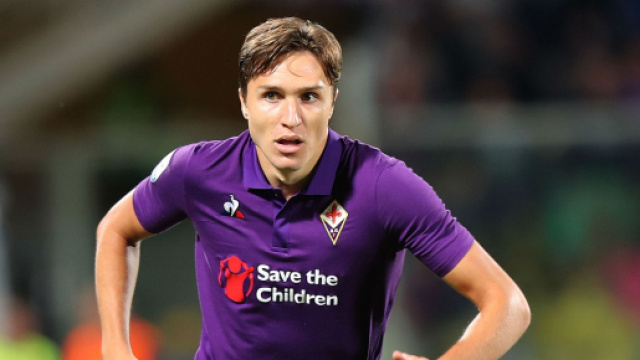 Chiesa con la maglia della Fiorentina