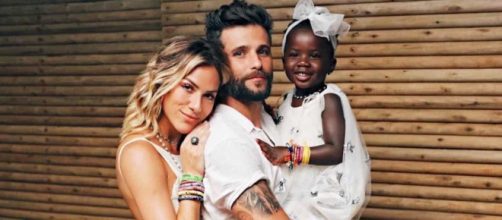 Giovanna Ewbank e Bruno Gagliasso s&atilde;o pais adotivos de Titi. (Arquivo Blasting News)