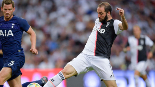 Gonzalo Higuain (Twitter: @juventusfc)