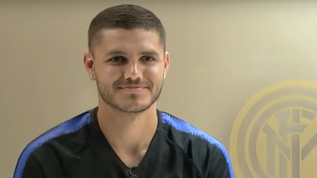 Icardi pensa al trasferimento in azzurro. Si convince anche Wanda Nara.