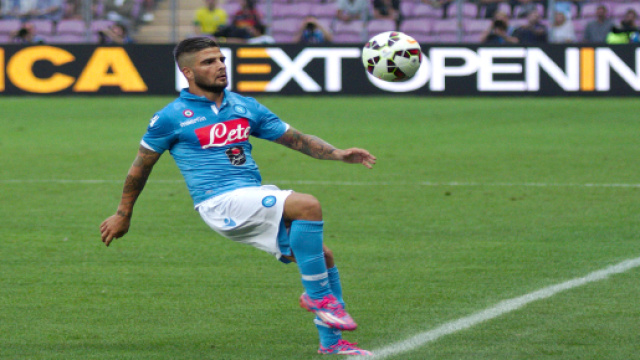 Lorenzo Insigne rilancia le ambizioni-scudetto del Napoli.