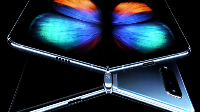 Samsung Galaxy Fold: Price, Specs, Release Date | WIRED - wired.com