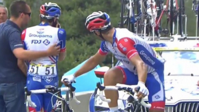 Thibaut Pinot costretto al ritiro al Tour de France